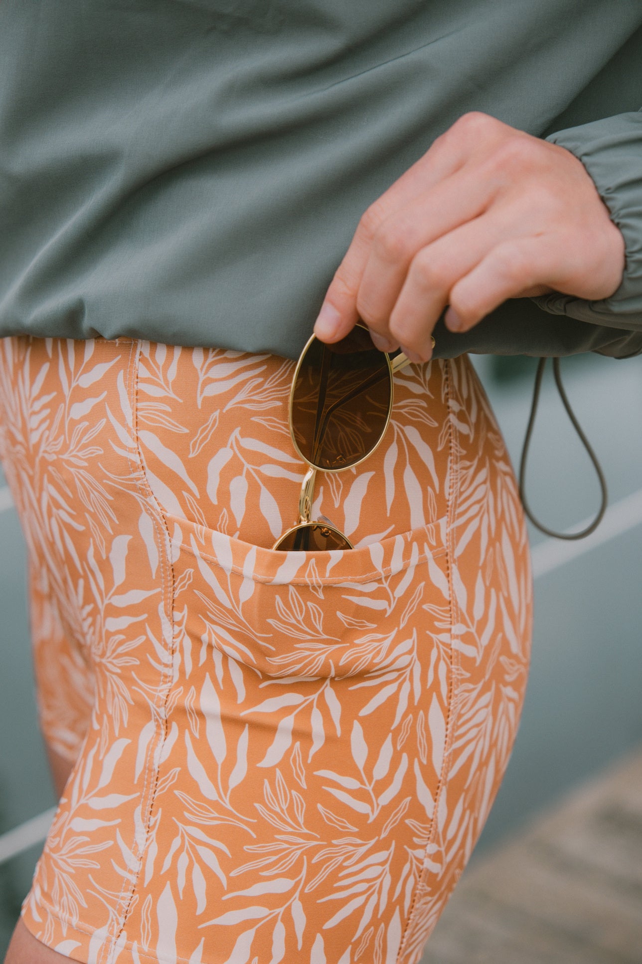 Biker con bolsillo Short Eco Indi Gold